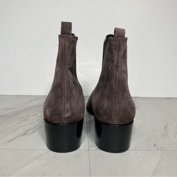 Marc Fisher Yale Gray Suede Pointy Toe Bootie 9.5 M - Picture 3 of 15